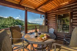 Black Mountain Hilltop Retreat - Image 4