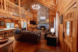 Trailblazers Cabin - Image 3