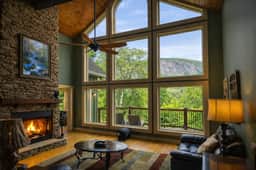 Mountain View Retreat - Image 3