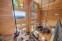 Overlook Mountain Retreat - Image 5