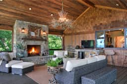 Hillside Cottage - Image 4