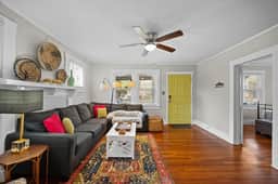 Deja Blue Bungalow - Image 3