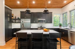 Balsam Mountain Tree House - Image 4