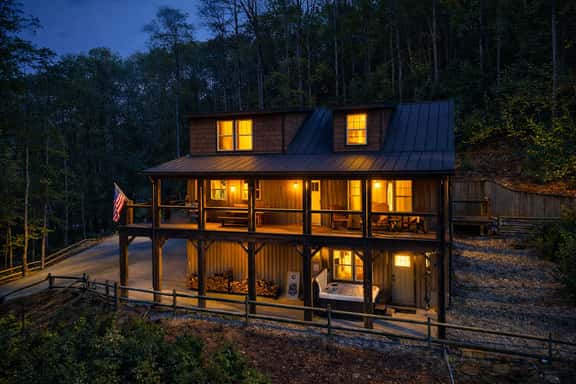 FishTop Cabin - Image 1
