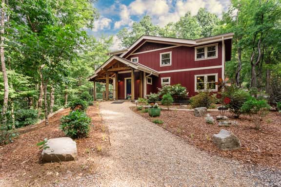 Bearwallow Retreat - Image 1