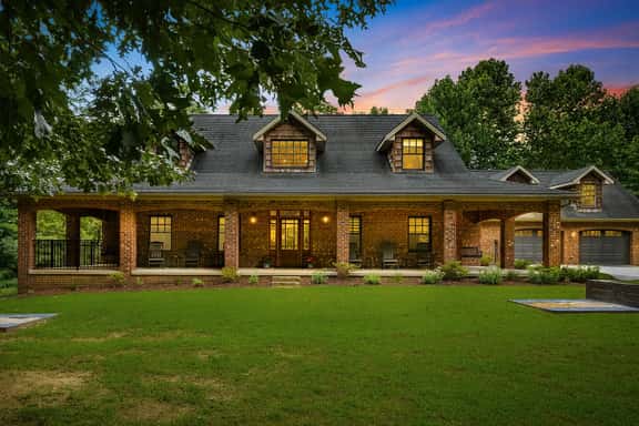 The Lodge at The Huntly Estate - Image 1