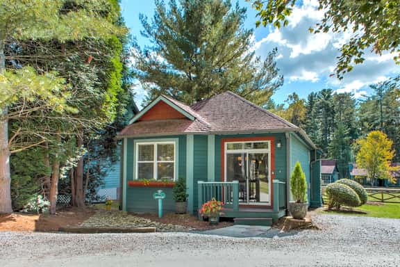 Buttercup Cottage - Image 1