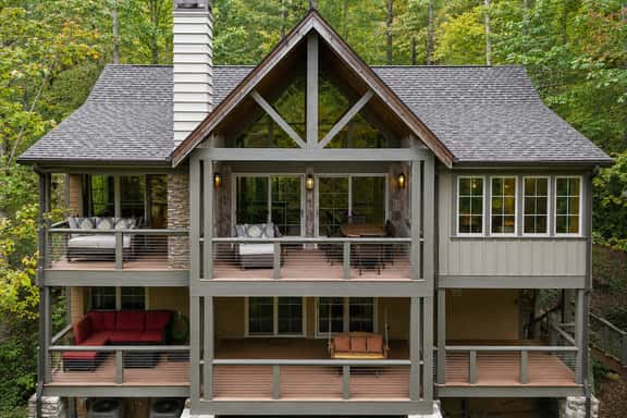 Red Bud Retreat - Image 1