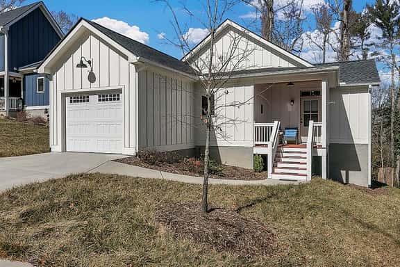 40 Rangeley Drive - Image 1