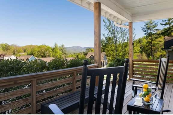 Modern Farmhouse - Image 1