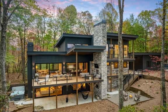 Brevard's Cedar Mountain Retreat - Image 1