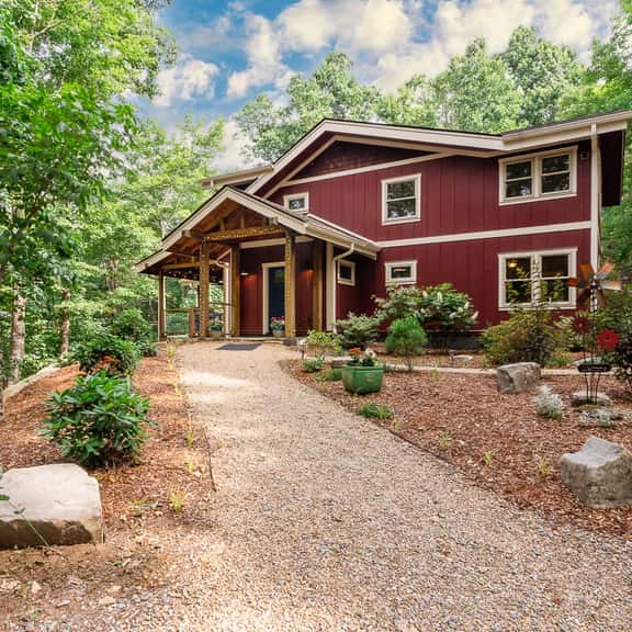 Bearwallow Retreat - Image 1