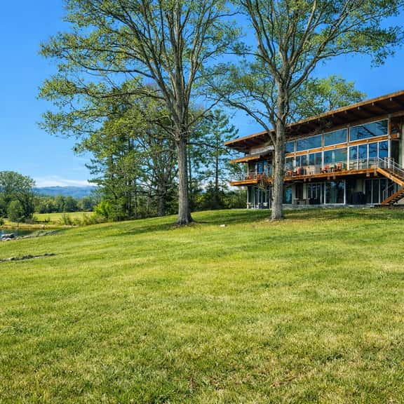 Innisfree Farm - Image 1
