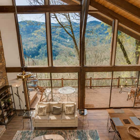 Falling Water Lodge - Image 1