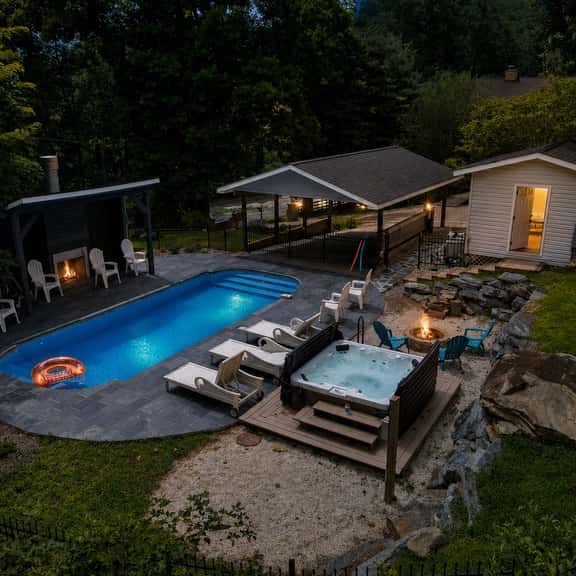 Mountaintop Ridge - Image 1