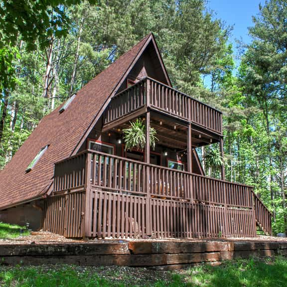 A-Frame Near Mt. Mitchell - Image 1