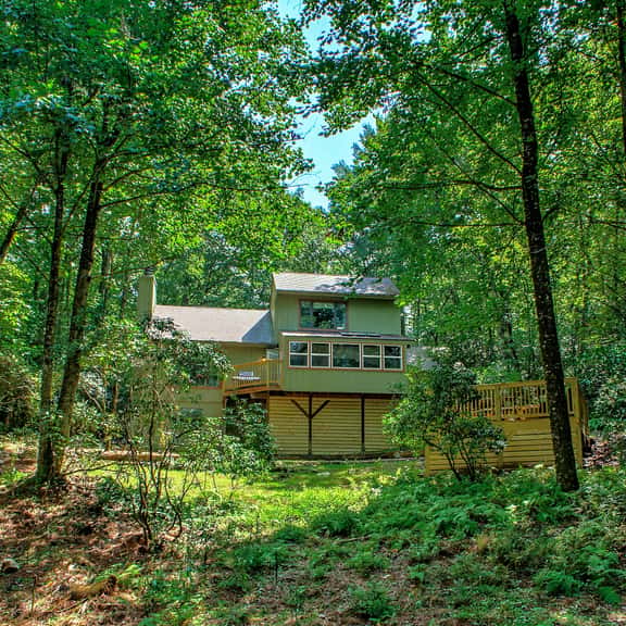 Hideaway Hill - Image 1