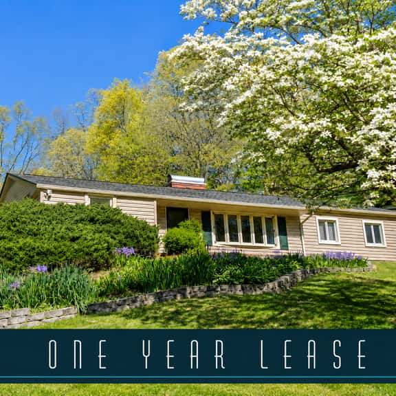 97 Oak Terrace - Image 1