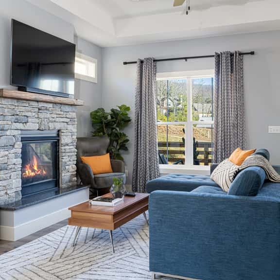 Modern Westside Retreat - Image 1