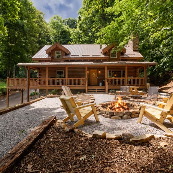Trailblazers Cabin - Image 1