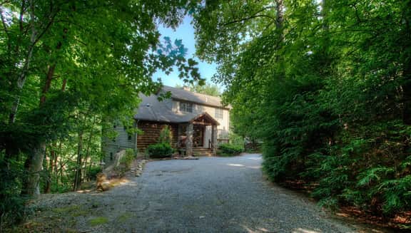 Catawba Lake House - Image 5