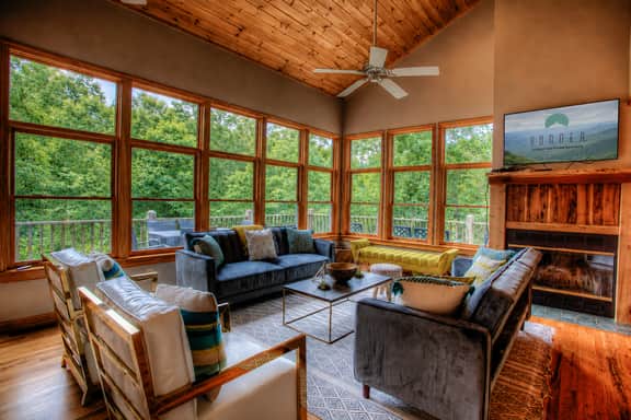 MonTreat Yourself - Image 2
