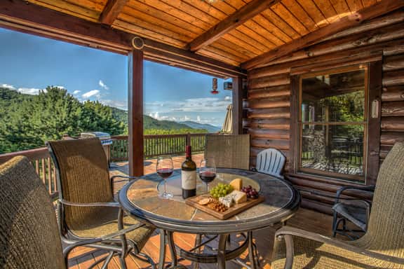 Black Mountain Hilltop Retreat - Image 4