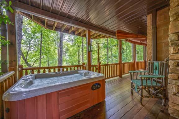 Kind Oak Lake House - Image 4