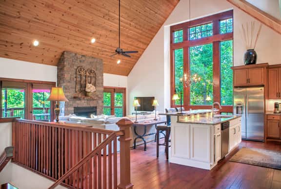Hot Springs Hideaway - Image 2