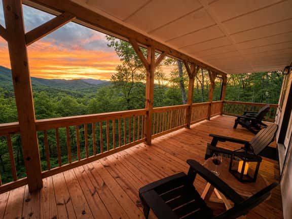 Graceland Mountain Retreat - Image 3