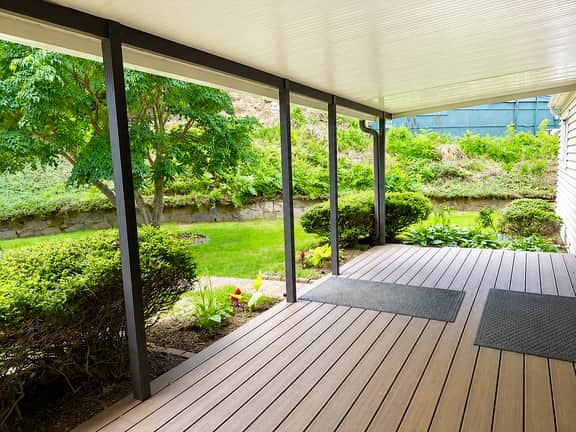 97 Oak Terrace - Image 2