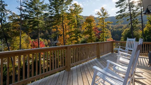 Luxury in the Mountains - Image 2