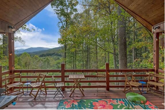 Cabin Royale - Image 5